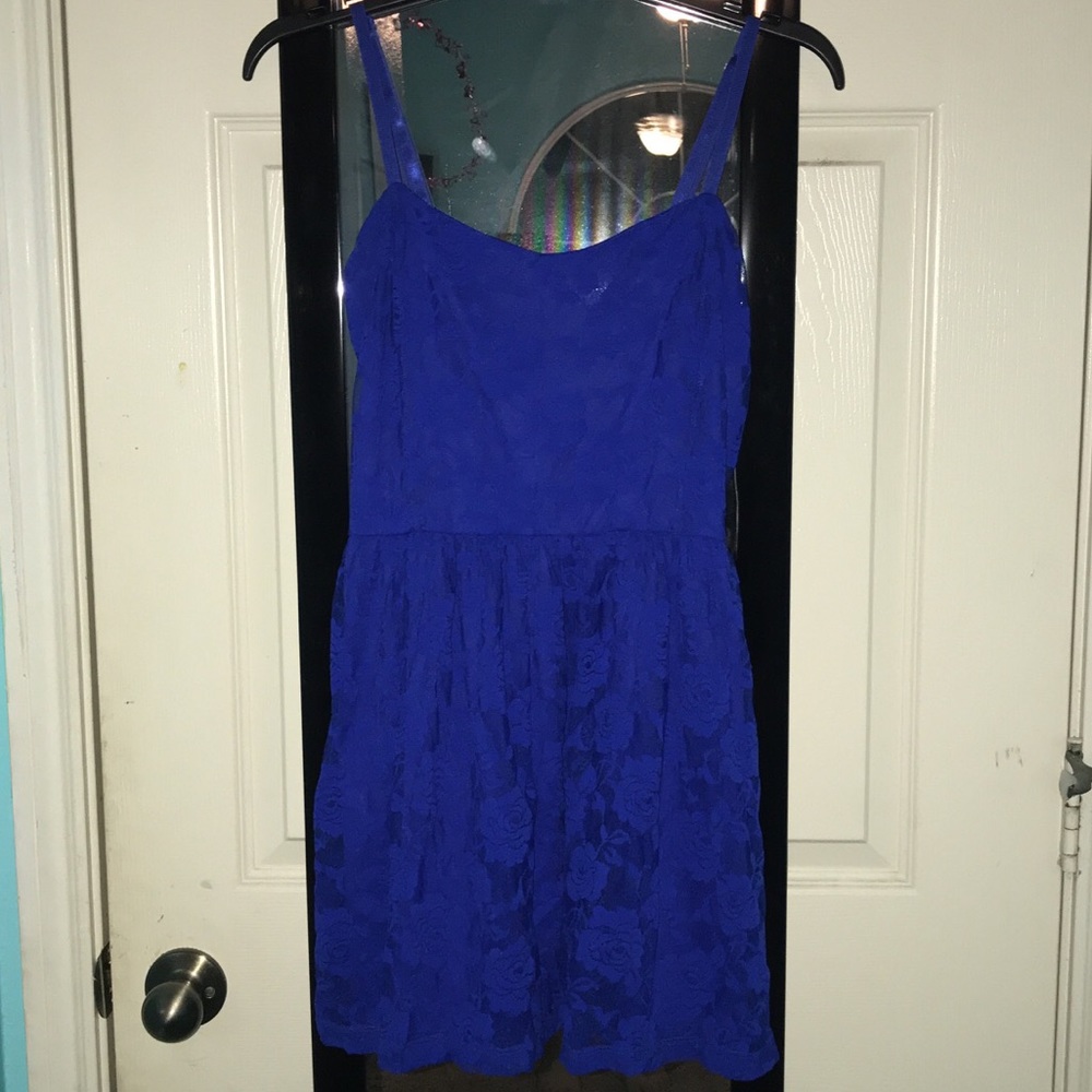 Lace dress